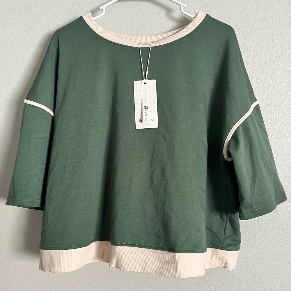 NEW Green and Cream Women's Crop Top XL